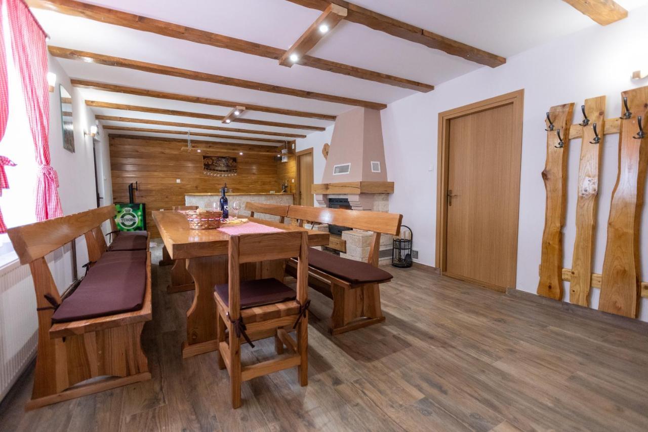 Apartmani Lara Modrus-Kuca Za Odmor Zewnętrze zdjęcie