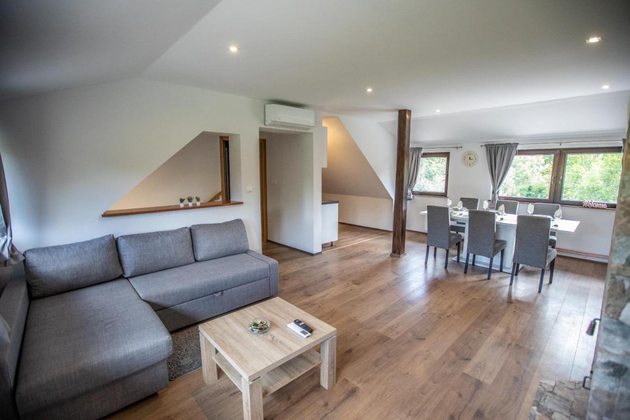 Apartmani Lara Modrus-Kuca Za Odmor Zewnętrze zdjęcie